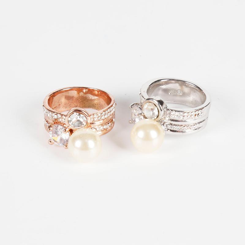 Gold and Sliver Diamond Pearl Ring