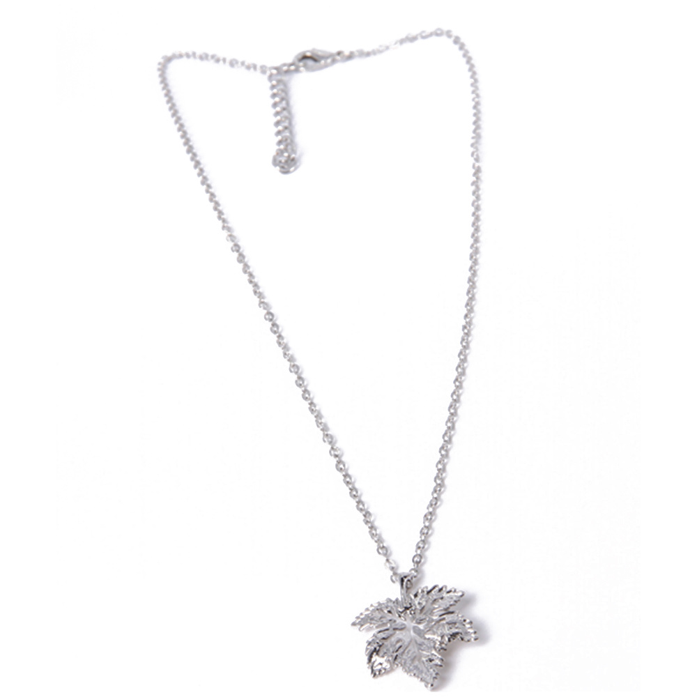 Newest Fashion Jewelry Silver Pendant Necklace with Rhinestone
